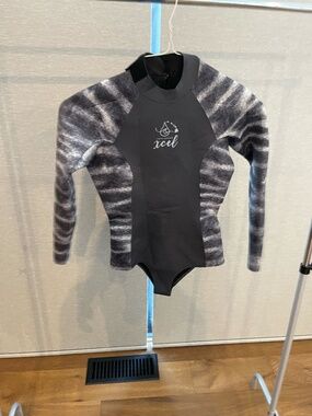 Women's 3mm Ocean Ramsey Water Inspired Tiger Shark Springsuit